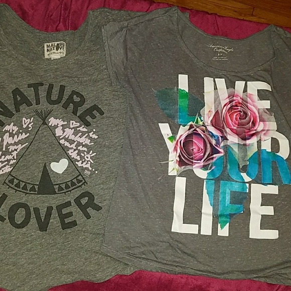 Tops - Gray graphic print tees